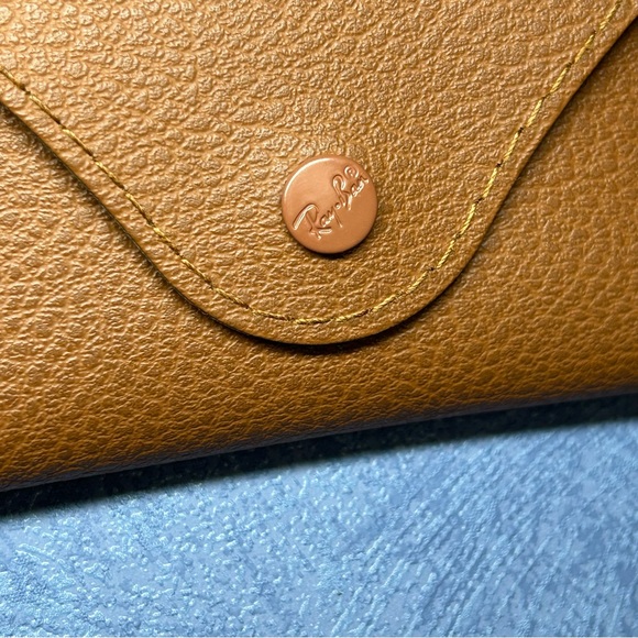 Ray Ban Unisex Sunglasses Eyewear UV Protective Case Only Light Brown - Picture 4 of 13